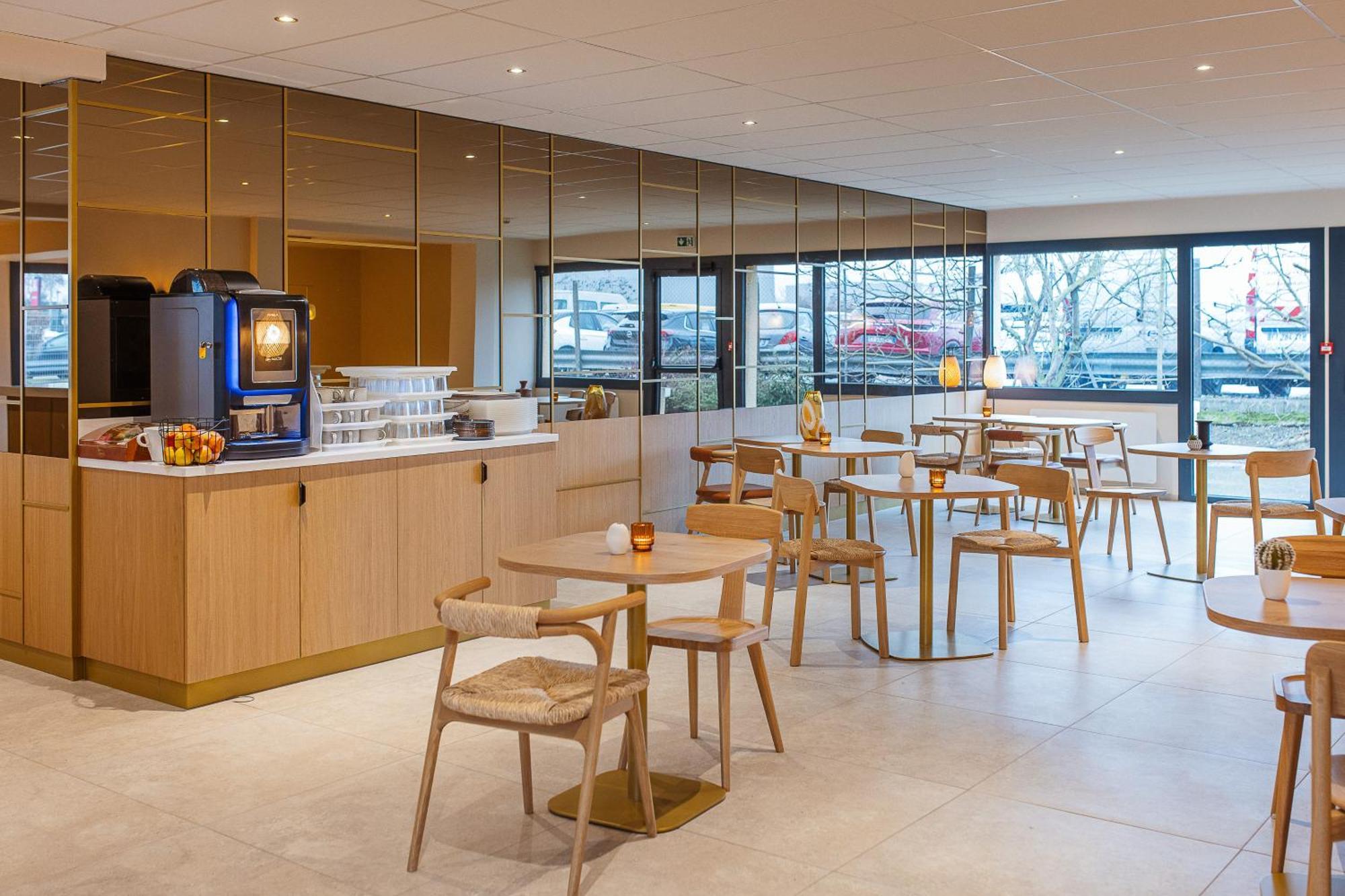 B Hotel Troyes Aeroport La Chapelle-Saint-Luc Exterior photo